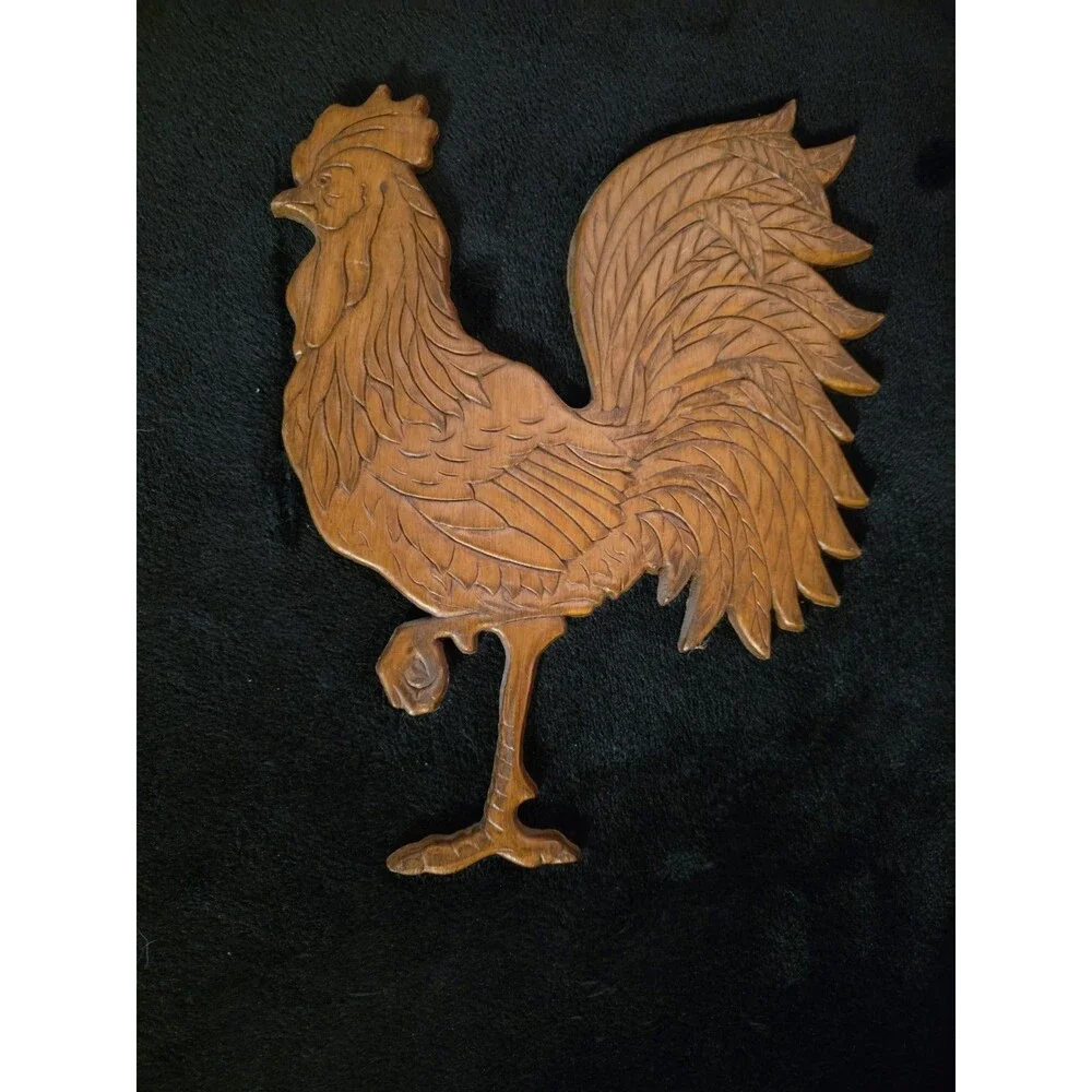 Vintage Wood  Hand Carved Rooster 8.5” Tall